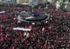 شہید آیت اللہ خامنہ ای کے جنازے کے لیے تہران کی سڑکوں پر لوگوں کی بڑی تعداد نے شرکت کی