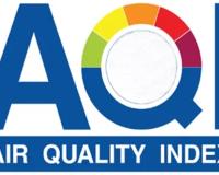 کہرے اور سموگ کی ایک موٹی تہہ نے منگل کو دہلی کو لپیٹ میں لے لیا