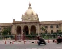 کھانسی کے شربت کے معاملے پر اترپردیش اسمبلی میں سماج وادی پارٹی نے ہنگامہ کیا