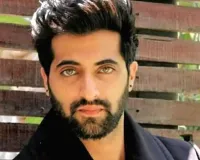 اکشے اوبرائے جلد ہی اپنی اگلی فلم ’’رہائشی‘‘ کی شوٹنگ شروع کریں گے