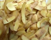 آلو کے چھلکے غذائی اجزاء سے بھرپور ہوتے ہیں