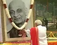 وزیر اعظم نے سردار پٹیل کو ان کی 75 ویں برسی پر خراج عقیدت پیش کیا