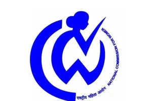 خواتین پر ظلم پر ویمن کمیشن کا نوٹس