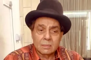 تجربہ کار اداکار دھرمیندر بریچ کینڈی اسپتال سے ڈسچارج، گھر پر اپنی صحت یابی جاری رکھیں گے