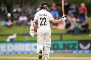 نیوزی لینڈ نے پہلے ٹیسٹ کے پہلے دن 9 وکٹوں پر 321 رنز بنائے