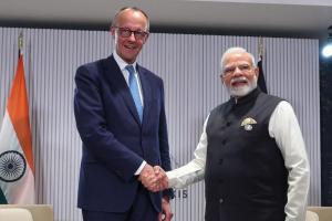 ہندوستان اور جرمنی دفاعی صنعتوں کے درمیان تعاون کو بڑھانے کے لیے ایک نئے روڈ میپ پر کام کریں گے