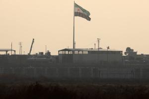 شام نے کرد فورسز کے ساتھ جنگ ​​بندی میں 15 دن کی توسیع کر دی تاکہ آئی ایس کے قیدیوں کی منتقلی میں آسانی ہو