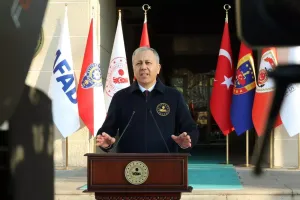 ترکی میں انسداد منشیات کے بڑے چھاپے میں سینکڑوں افراد کو حراست میں لے لیا گیا