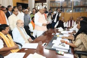 نتیش کمار سمیت این ڈی اے کے پانچ امیدواروں نے راجیہ سبھا انتخابات کے لیے پرچہ نامزدگی داخل کیا