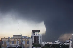 ایران نے پانی صاف کرنے والے پلانٹ پر حملے کے بعد امریکی فوجی اڈے پر حملہ کر دیا