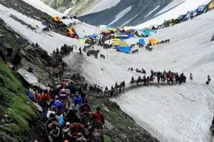 امرناتھ یاترا کے لیے جموں سے 9,000 سے زیادہ یاتریوں کا ایک نیا دستہ روانہ ہوا