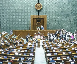 اپوزیشن ارکان نے لوک سبھا میں ہنگامہ کیا، کارروائی دن بھر کے لیے ملتوی کردی