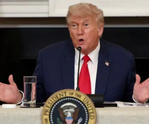 امریکا نے وینزویلا سے تیل لے جانے والا دوسرا ٹینکر پکڑ لیا، ٹرمپ نے 'ناکہ بندی' کا اعلان کر دیا