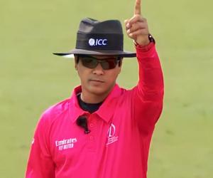 بنگلہ دیش کے شرفود اللہ سیکت آئی سی سی کے نمائندے کے طور پر بھارت میں امپائرنگ کر رہے ہیں