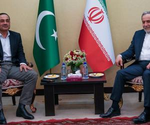 تہران میں پاکستانی وفد امریکہ ایران مذاکرات کے دوسرے دور پر بات چیت کر رہا ہے