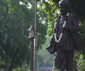 صدر، نائب صدر اور کئی دیگر لیڈروں نے جیوتی راؤ پھولے کو ان کی 200 ویں یوم پیدائش پر خراج عقیدت پیش کی