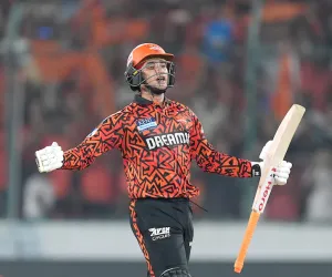 ابھیشیک شرما ایک بار پھر اورنج کیپ ٹیبل میں ٹاپ پر پہنچ گئے 
