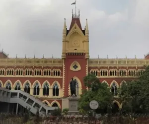 کلکتہ ہائی کورٹ نے ابھیشیک بنرجی کی گرفتاری پر 30 نومبر تک روک لگا دی 