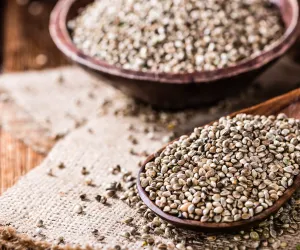 بھنگ کے بیجوں میں بہت سے ضروری غذائی اجزاء ہوتے ہیں