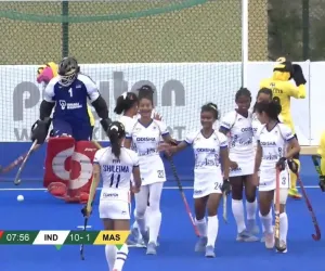 ہندوستانی خواتین ٹیم نے ملائیشیا کو 11-1 سے شکست دی
