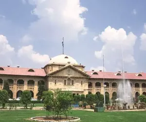 یوپی شکشا متروں کو ہائی کورٹ سے بڑا جھٹکا لگا ہے