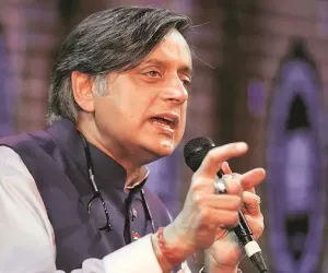 حکمران بی جے پی کے لیے یہ وقت ہے کہ وہ بڑھتی ہوئی عوامی بے اطمینانی کو دور کرے: ششی تھرور